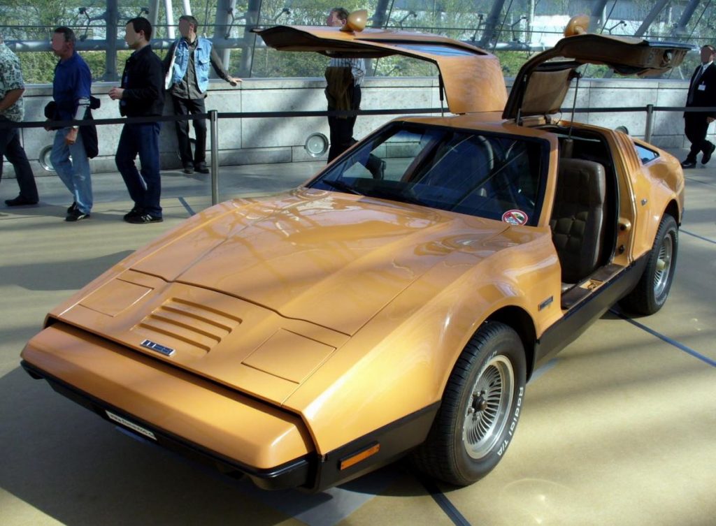 1200px-Bricklin_SV-1_AMI-1024x753.jpg