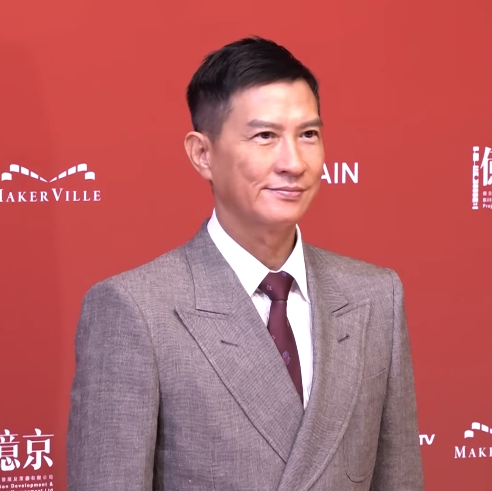 20220717—Nick_Cheung_張家輝,_40th_Hong_Kong_Film_Awards_(00m05s)_01.jpg