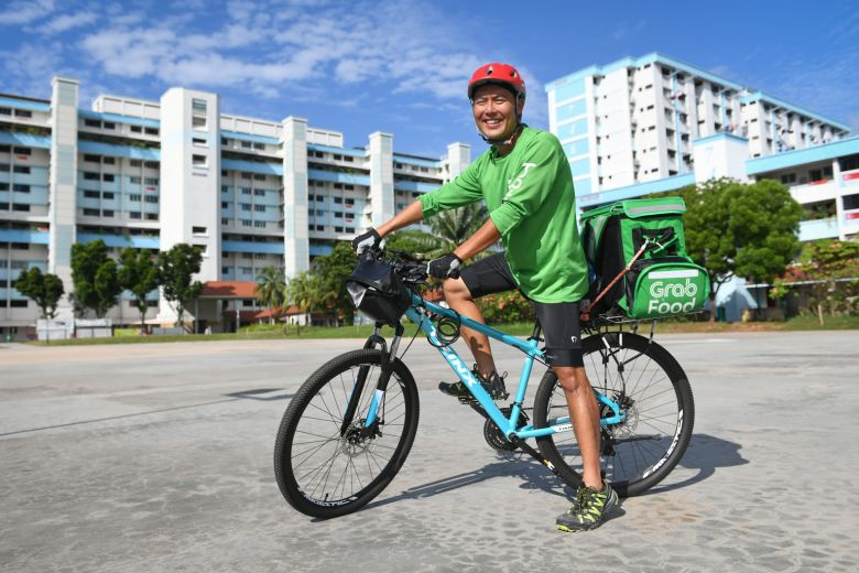 grabfood delivery bicycle