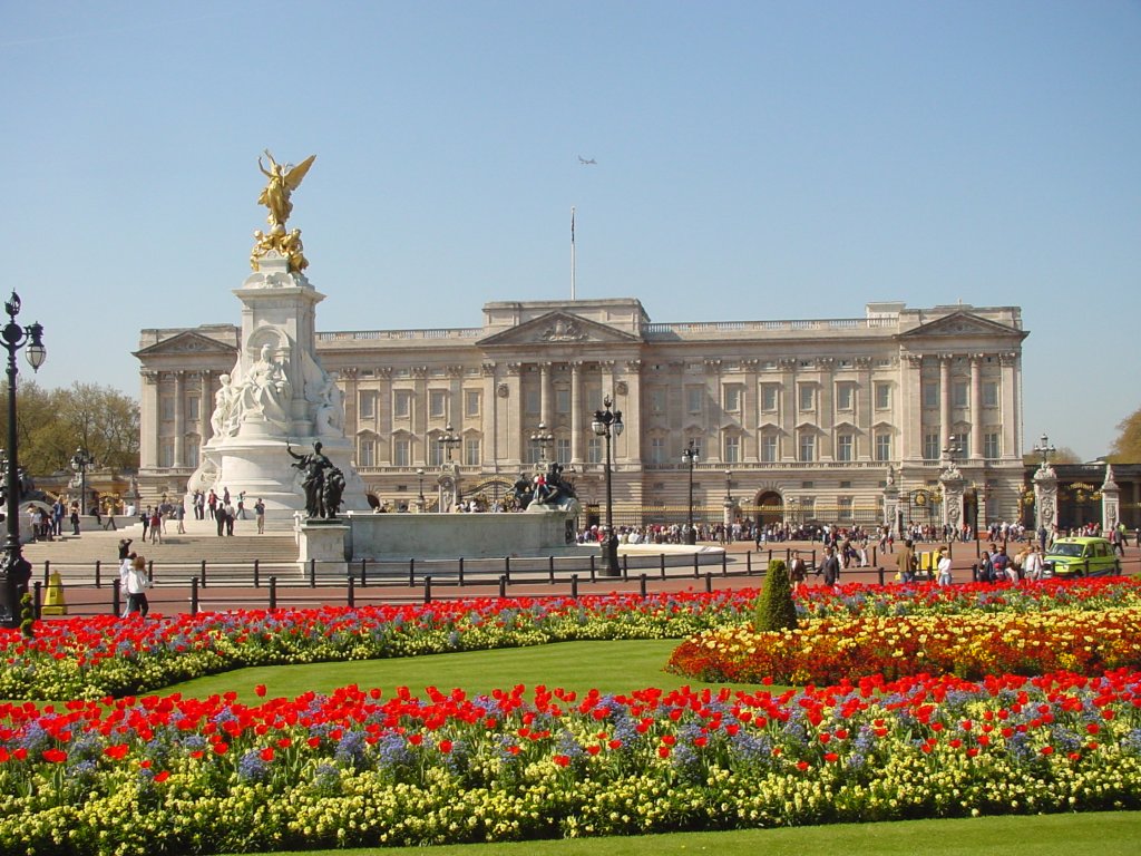 Buckingham Palace Majestic View Photos,London.jpg