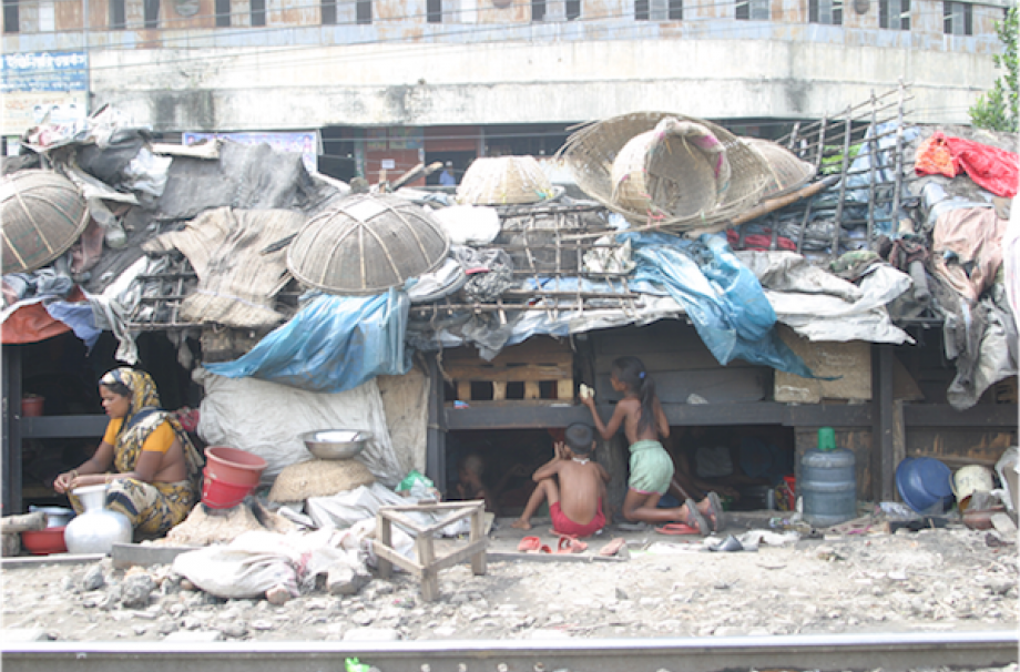 dhaka_slum3.png