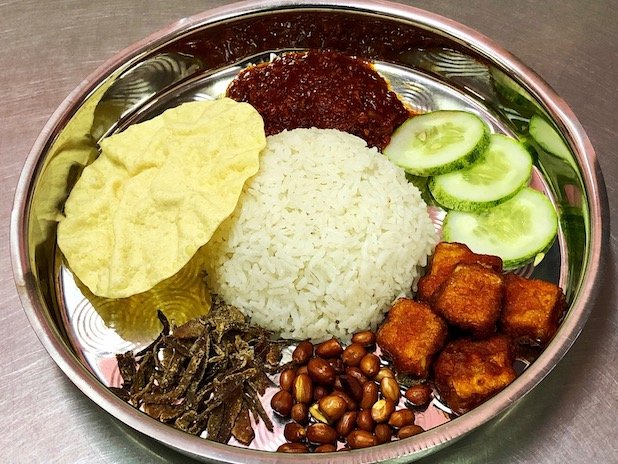 nasi_lemak_1.jpg