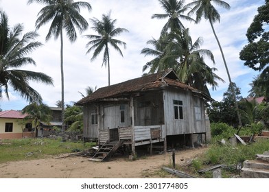 old-house-village-kelantan-this-260nw-2301774805.jpg