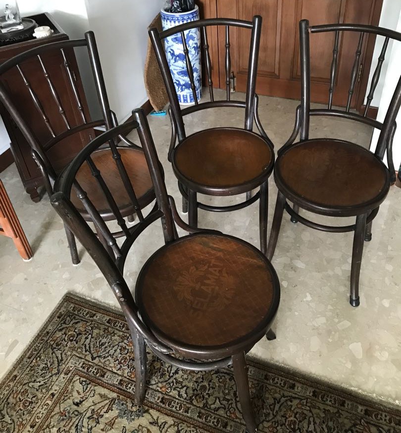 old_coffee_shop_chairs_1537847703_5730bd4b.jpg