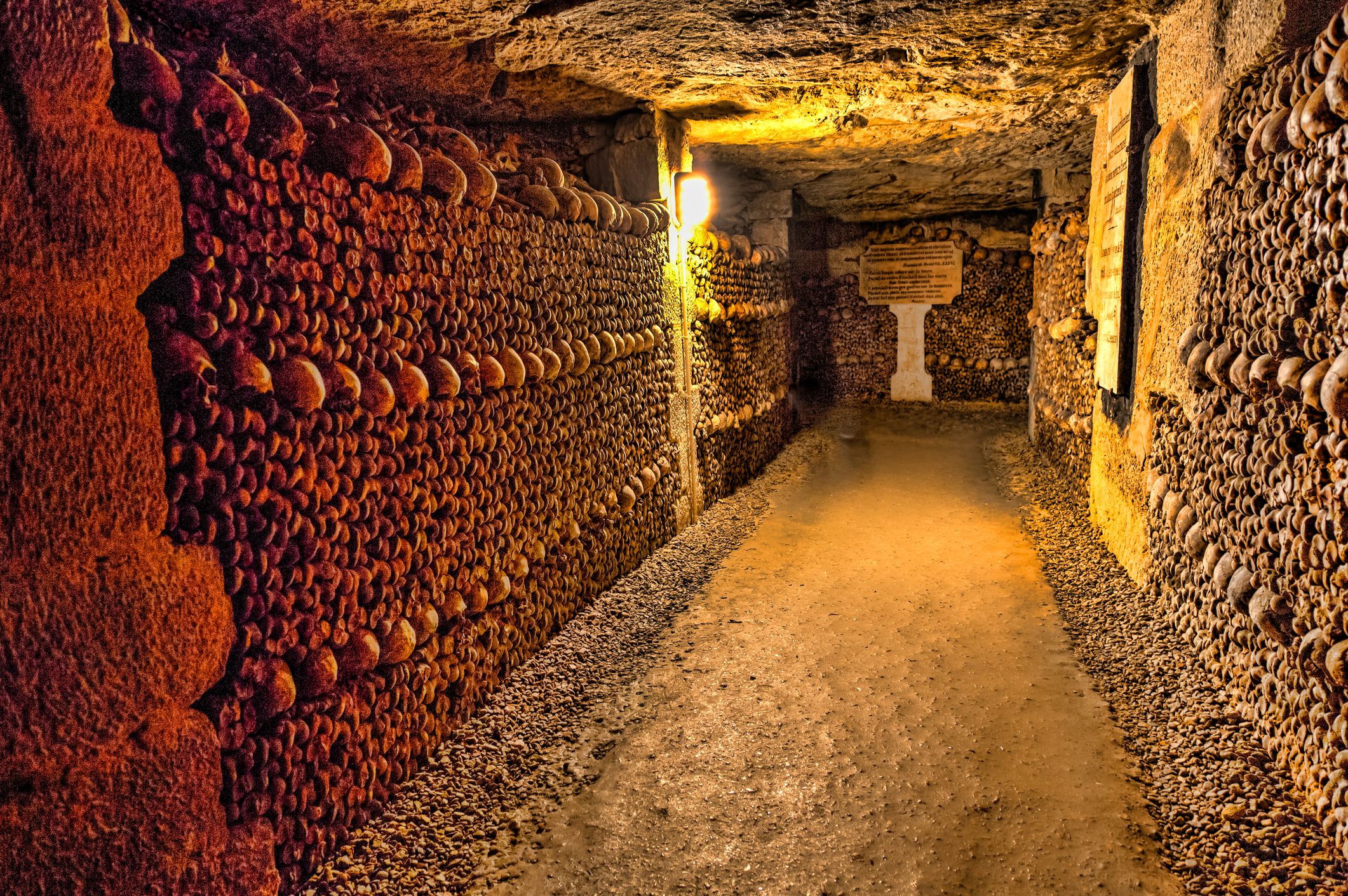 ParisCatacombs-9b0f678ccab940c28916e64afa309bfb.jpg