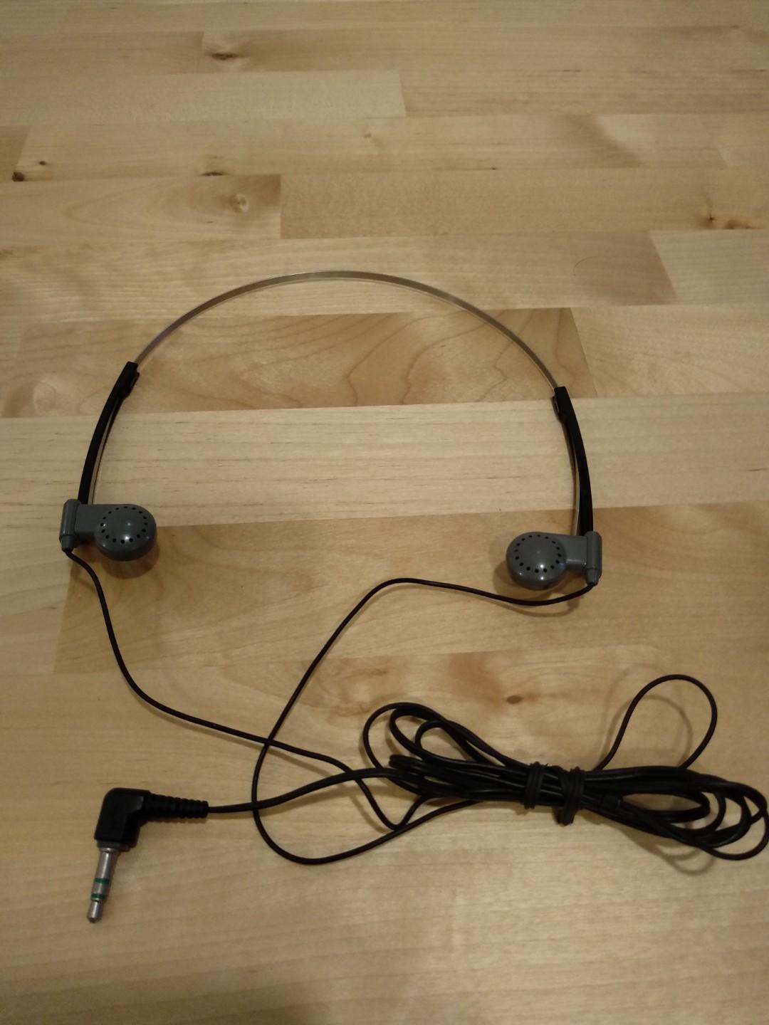 rare_sony_walkman_stereo_headphones_1571309187_284122ee_progressive.jpg