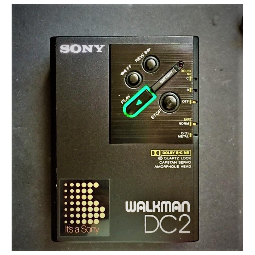 sony_wm_dc_2_highly_collectible_walkman_1547221788_450fa2780_progressive.jpg